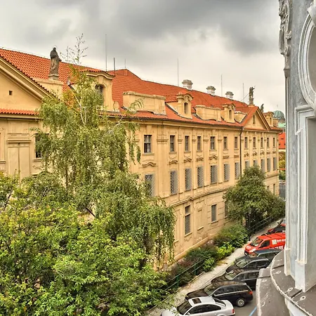 Milosrdnych Apartment